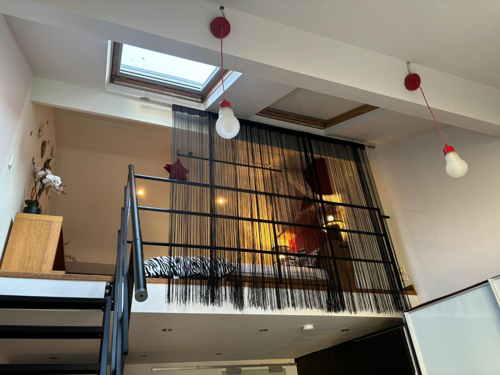 Wellness Loft With Sauna, Jacuzzi, Roof Terrace & Amazing View Leilighet Antwerpen Eksteriør bilde