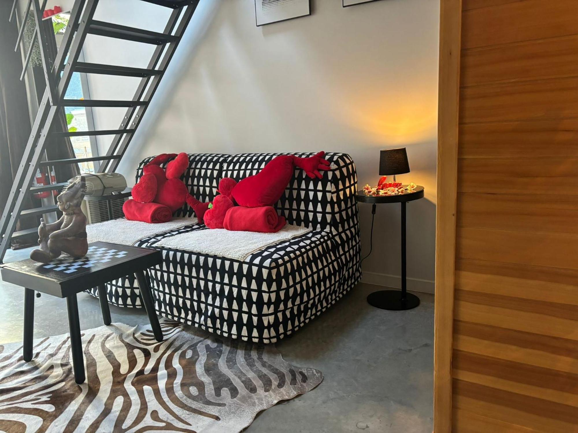 Wellness Loft With Sauna, Jacuzzi, Roof Terrace & Amazing View Leilighet Antwerpen Eksteriør bilde