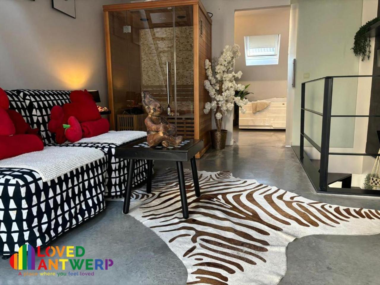 Wellness Loft With Sauna, Jacuzzi, Roof Terrace & Amazing View Leilighet Antwerpen Eksteriør bilde