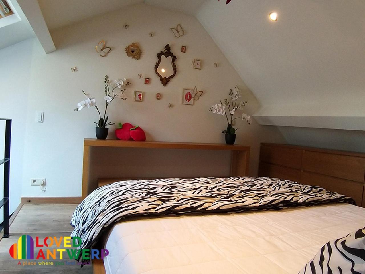 Wellness Loft With Sauna, Jacuzzi, Roof Terrace & Amazing View Leilighet Antwerpen Eksteriør bilde